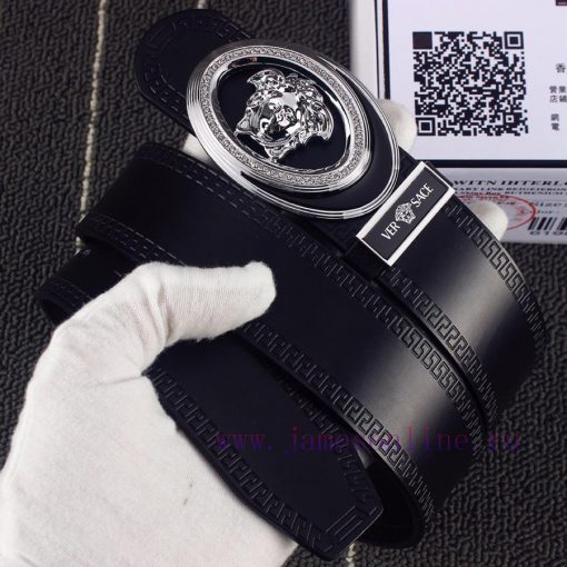 Versace Ver... sace ️ double-sided useIdentify and receive a punch as a giftThe material is 2mgbrn6d - Image 4