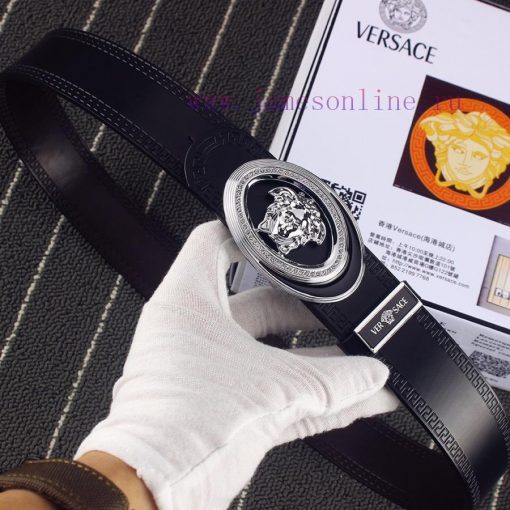 Versace Ver... sace ️ double-sided useIdentify and receive a punch as a giftThe material is 2mgbrn6d - Image 5