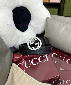Gucci GucciSupporting the new Chinese Red Classic Signature with a pressed G-flower width of dx0xyptl