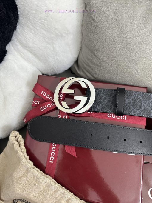 Gucci. GucciPaired with the new Chinese red and black GG Supreme with a vintage flower width uposzqnx - Image 6