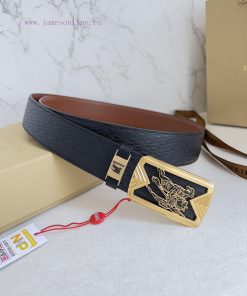 Burberry Burberry waist beltBuckle, classic pure steel material buckle, photographed in pers ns4i0tya