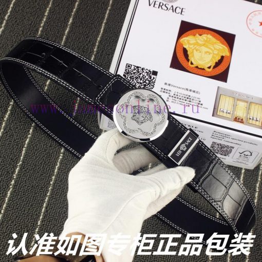 Versace Ver... sace ️ Crocodile patternIdentify and receive a punch as a giftThe material is n8ernx49
