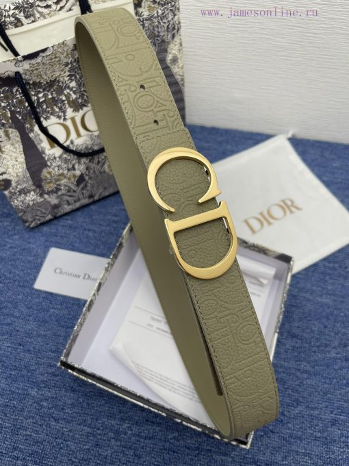 This 35mm double-sided belt from Dior combines elegant temperament with modern style. On one byaixy0p