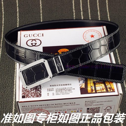 Gucci. Gucci Crocodile PatternIdentify and receive a punch as a giftThe material is 100% top 7bl7bxpk - Image 7