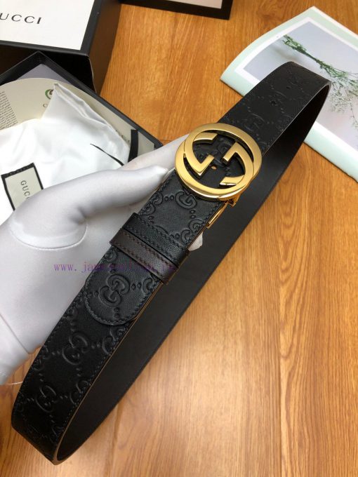 Gucci, double-sided belt, with Gucci Signature leather on one side and monochrome leather on y9l0autm - Image 6