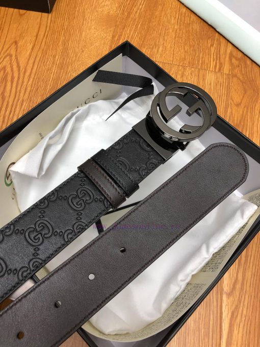 Gucci, double-sided belt, with Gucci Signature leather on one side and monochrome leather on mikxmwwl - Image 7
