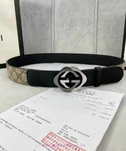 The Gucci belt with a width of 4.0cm made a stunning debut in the early autumn collection, f djtn7ul4