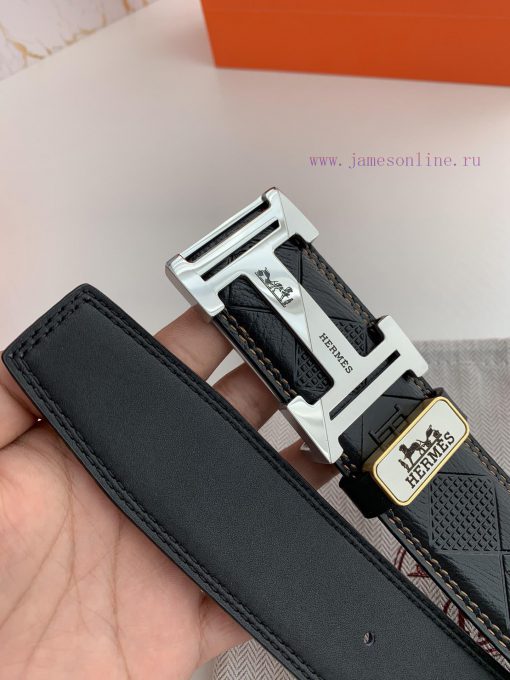 Hermes Hermes️Hanging buckle, classic H-patterned pure steel buckle head, photographed in re qzbob8jc - Image 10