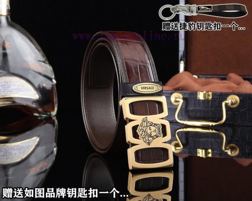 Give a keychain as a giftPromotion price delivery full set of wooden boxesVERSACEBuckle mate cehmh1gc - Image 10