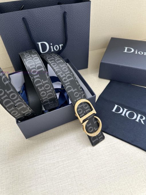 This 35mm double-sided belt combines elegant temperament with modern style. The double-sided nq5yaz3a - Image 7