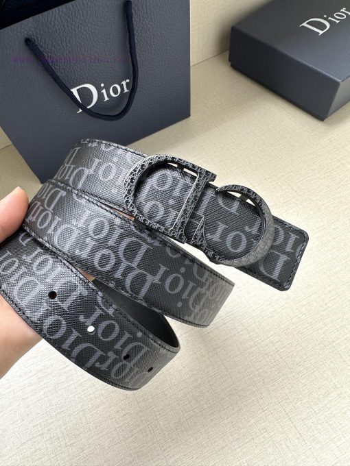This 35mm double-sided belt combines elegant temperament with modern style. The double-sided 9o9s92tu - Image 4