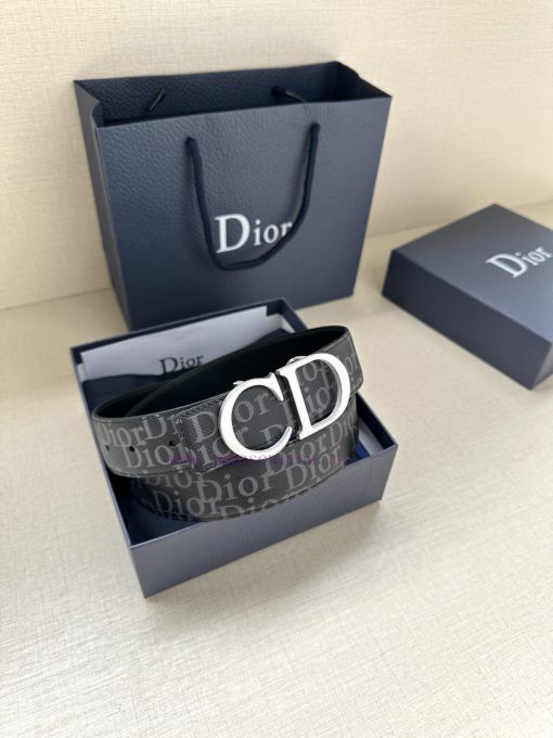 This 35mm double-sided belt combines elegant temperament with modern style. The double-sided ghdhf3ac - Image 10