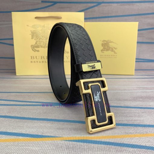 BurberryMaterial: Leather Belt with 100% Head Layer. The leather belt is guaranteed to be ge 13iygc6t