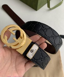 Gucci. Gucci️Double sided cowhide with rotating buckle on both sides, photographed in person njmdzsqz