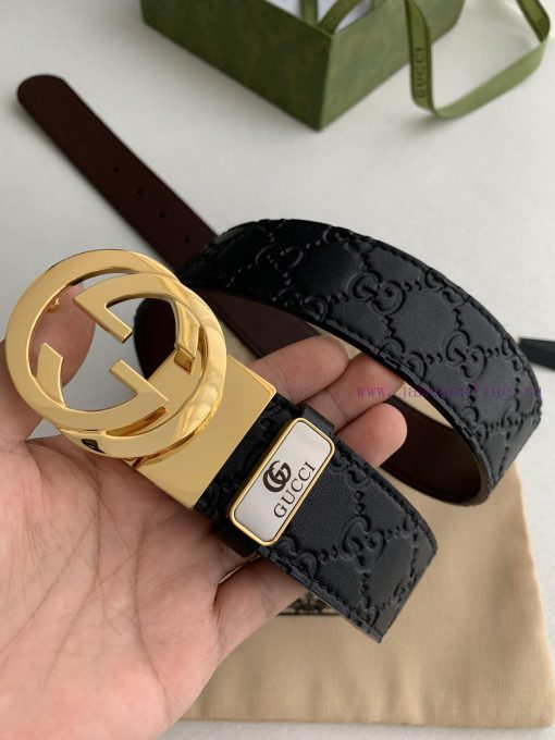 Gucci. Gucci️Double sided cowhide with rotating buckle on both sides, photographed in person njmdzsqz - Image 2