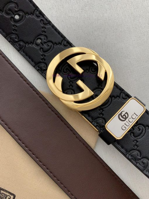 Gucci. Gucci️Double sided cowhide with rotating buckle on both sides, photographed in person njmdzsqz - Image 5