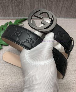 Comes with a complete set of Gucci gift boxes, featuring a top layer of cowhide pressed on t f0mpjxa5