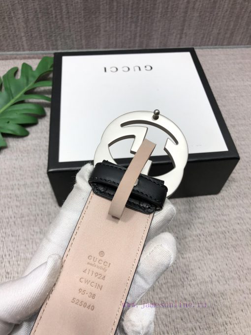 Comes with a complete set of Gucci gift boxes, featuring a top layer of cowhide pressed on t izzb6ecb - Image 9