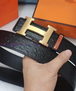 HERMES. HermesOstrich leather pattern men's leather belt with a width of 3.8cm. The belt bod ff76pe3b