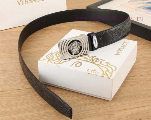 High end quality, physical photographyComes with a complete set of packagingVERSACE Overseas f6xo7e22 - Image 2