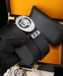 MADE IN ITALYWooden box with accompanying picturesVERSAC @ Belt+Wallet SetBuckle material: T x1x7zt01