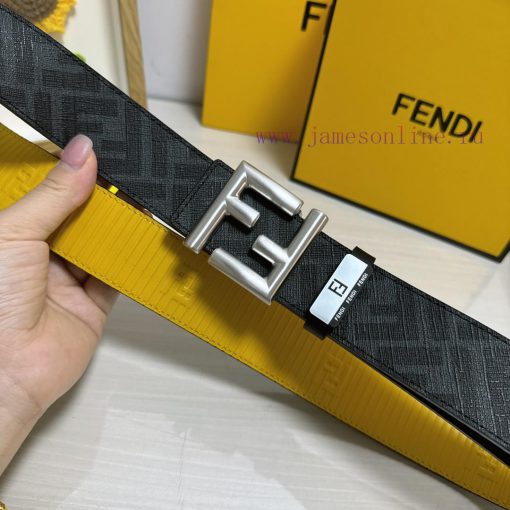 Fendi FENDIMaterial: Leather Belt with 100% Head Layer. The leather belt is guaranteed to be irsancry - Image 7