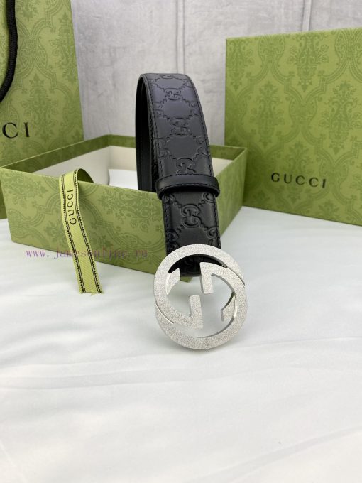 Width 4.0 Gucci Interlocking Double G Strip Buckle Belt, crafted from smooth original calf l aqqiwstw - Image 6