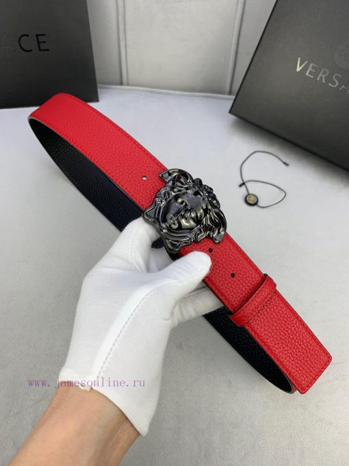 P Width 4.0cm Versace This plain matte bottom waistband is adorned with the iconic Versace M mywpjk6u