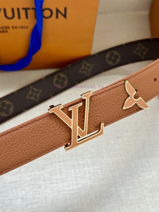 The 3.0-wide Pretty LV double-sided belt features a dazzling metal carved LV Initiales buckl gyj27f6j - Image 3
