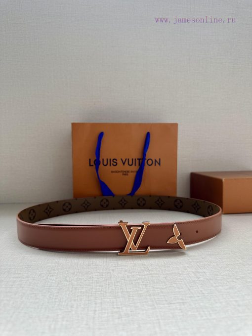 The 3.0-wide Pretty LV double-sided belt features a dazzling metal carved LV Initiales buckl j4m2pvw8