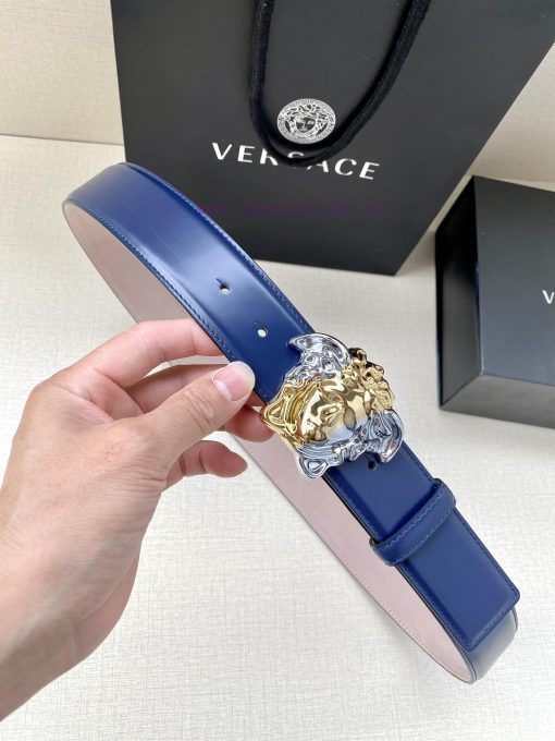 Width 4.0cm Versace Versace This soft belt is adorned with a 3D Medusa belt buckle, which ca 67x9ggie - Image 2