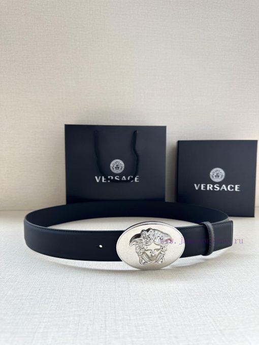 P Width 4.0cm Versace This oval accessory belt from Versace is adorned with the iconic Versa r9wg7qvp