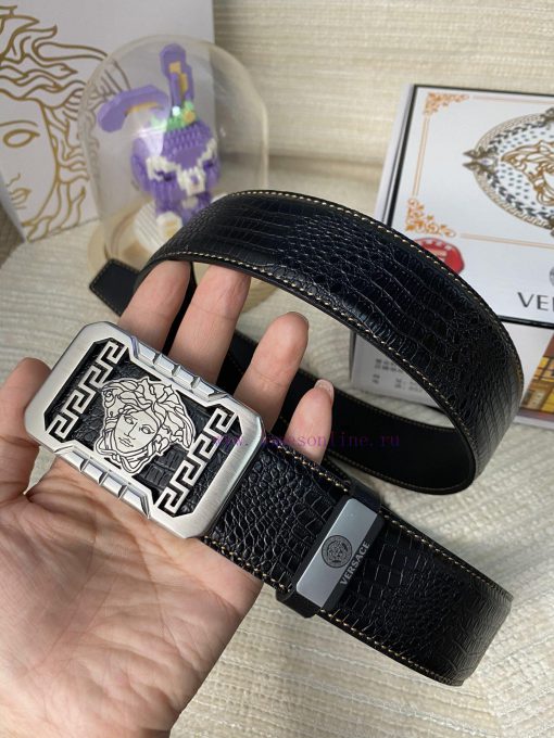 Versace. VersaceMaterial: Leather Belt with 100% Head Layer. The leather belt is guaranteed adbso3dn - Image 4