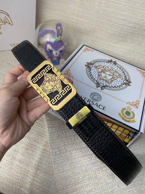 Versace. VersaceMaterial: Leather Belt with 100% Head Layer. The leather belt is guaranteed adbso3dn - Image 5