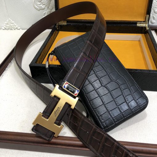 MADE IN FRANCEWooden box with accompanying picturesHERME @ Belt+Wallet SetBuckle material: T 6om67mpr - Image 4