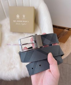 Reproduction ️, Burberry. BurberryA complete set of high-quality rotating buckles with a wid ta59kk1b