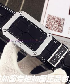 Gucci. Gucci Crocodile PatternIdentify and receive a punch as a giftThe material is 100% top fgekqv9r