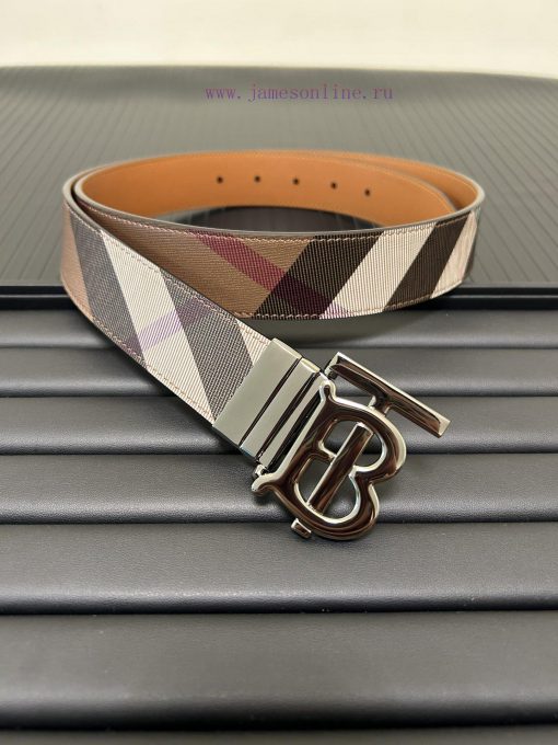 Burberry. BurberryA complete set of high-quality tail clip fasteners with a width of 35mm, p 9yqf32gk - Image 2