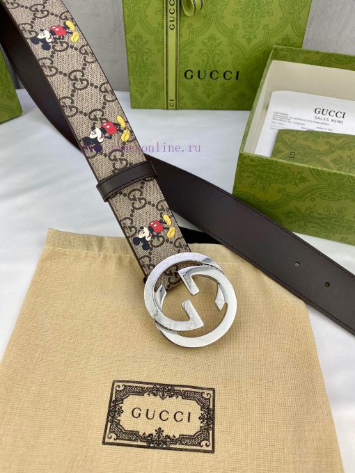 4.0cm wide Gucci double-sided belt, with GG Supreme canvas on one side infused with Mickey p gi3njr6l - Image 5