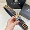 Width 3.8cm Versace This satin belt from Versace has a very casual style, adorned with the i 1vv3vyc1
