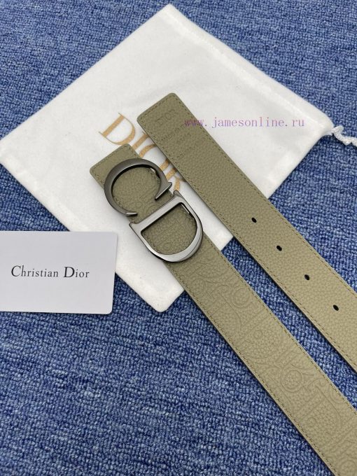 This 35mm double-sided belt from Dior combines elegant temperament with modern style. On one 7a49dqi6 - Image 7