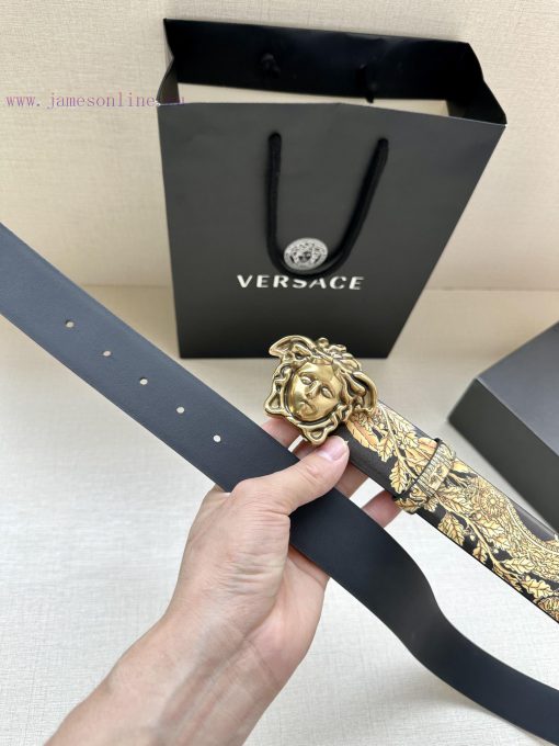 Width 4.0cm Versace This Palazzo belt is made of cowhide fabric and adorned with Le Pop Clas 9u38uy7d - Image 9