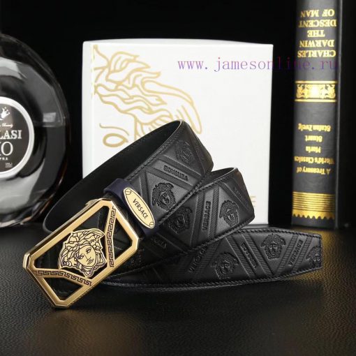High end quality, physical photographyComes with a complete gift boxVersace productsBuckle m anouczso - Image 4