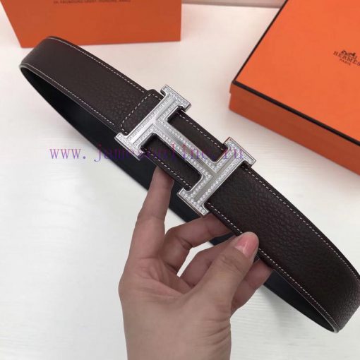 Hermes was born in France in 1837 with the same design of 3.8cm. It is made of double-sided ynyczetd