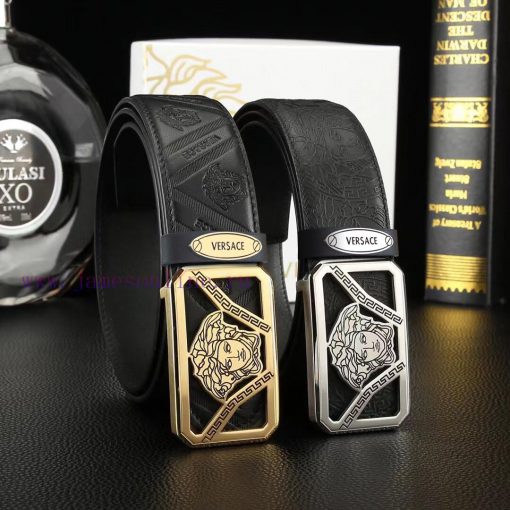 High end quality, physical photographyComes with a complete gift boxVersace productsBuckle m anouczso - Image 9
