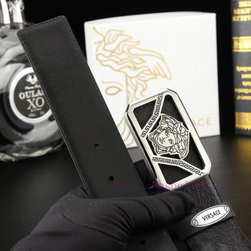 High end quality, physical photographyComes with a complete gift boxVersace productsBuckle m anouczso - Image 10