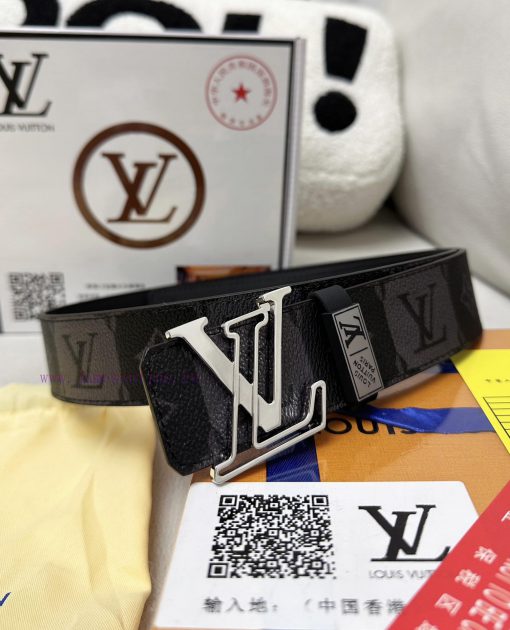 Belt LV Louis Reproduction-The waistband is made of 100% head layer cowhide, ensuring a thre 7uwuyalb - Image 4