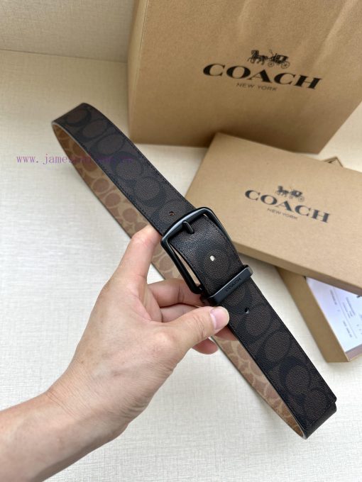 The 3.7cm wide COACH double-sided waist belt is made of one side of black/khaki fabric and c mevg332g - Image 2
