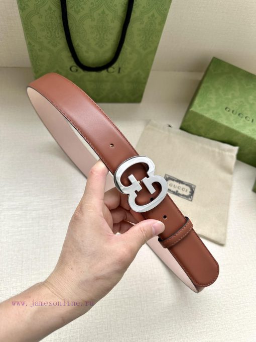 Width 4.0 GUCCI historical details and modern elements are the focus of Gucci's latest colle 6wnohgyj - Image 2