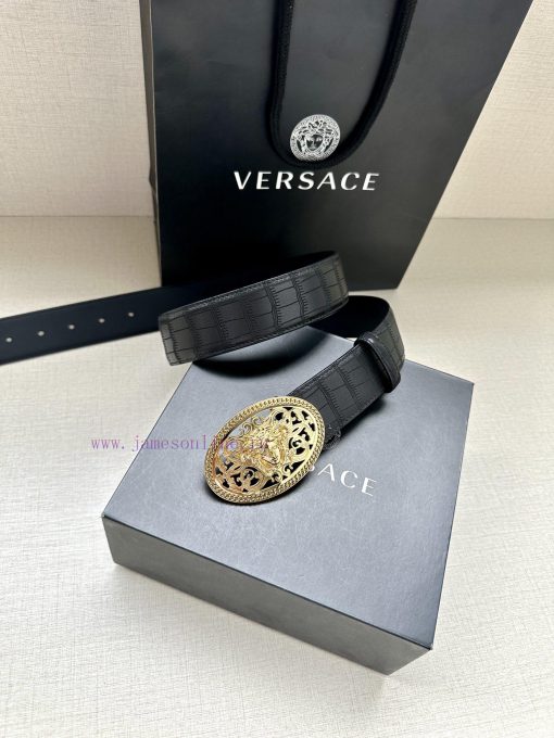 The 3D hollowed out Medusa on the Versace head logo waistband buckle with a width of 4.0cm g 0qt3c860 - Image 5